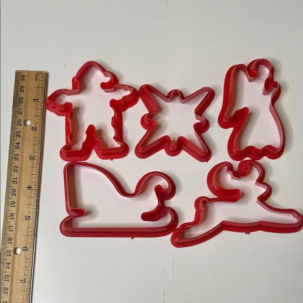 Red Holiday Christmas Jello Cookie Cutters Set plastic no oven or heat